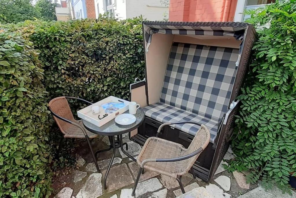 Appartement Ahoi Husum, Anlegen Und Wohlfuehlen à Husum  Extérieur photo